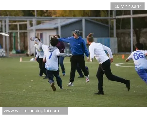 实时新闻深圳飞盘队防守策略揭秘如何在比赛中提升防守效率与团队协作 实时新闻深圳飞盘队防守策略揭秘如何在比赛中提升防守效率与团队协作